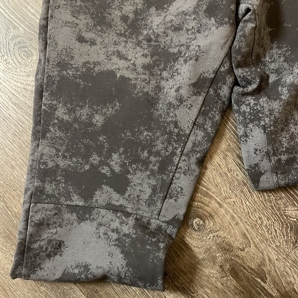 Lululemon City Sweat Jogger - Picture 3 of 8